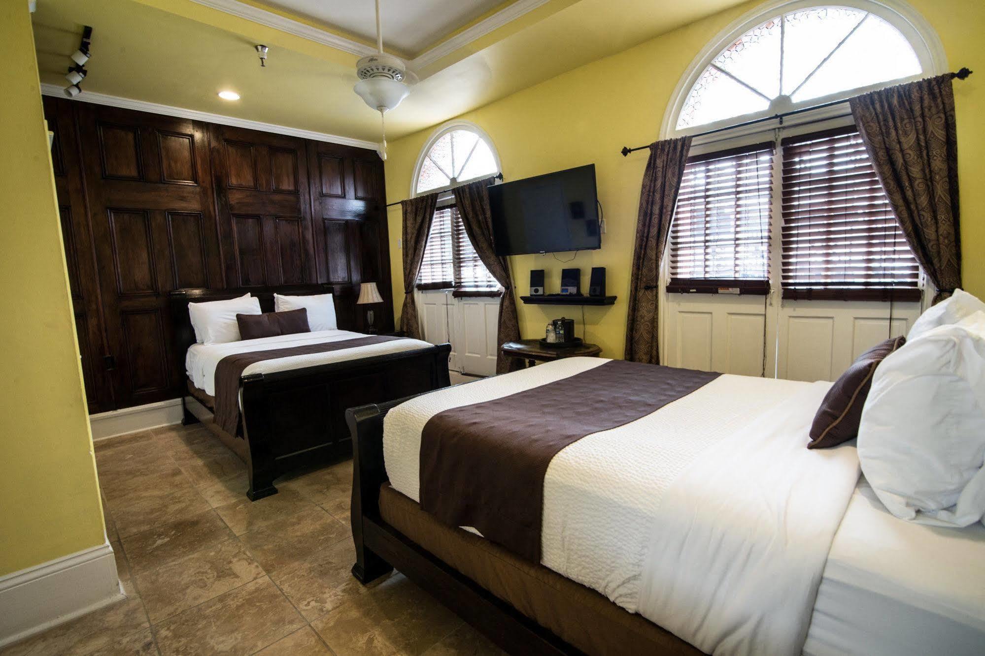 Frenchmen Hotel New Orleans Eksteriør billede