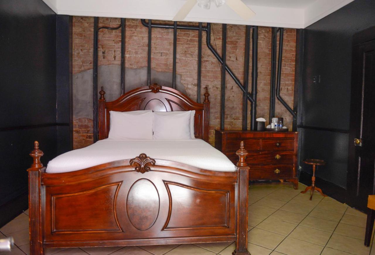 Frenchmen Hotel New Orleans Eksteriør billede