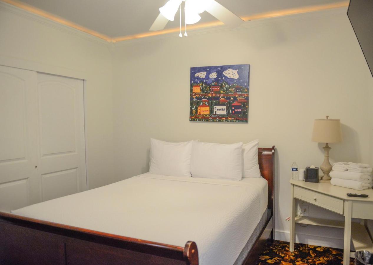 Frenchmen Hotel New Orleans Eksteriør billede