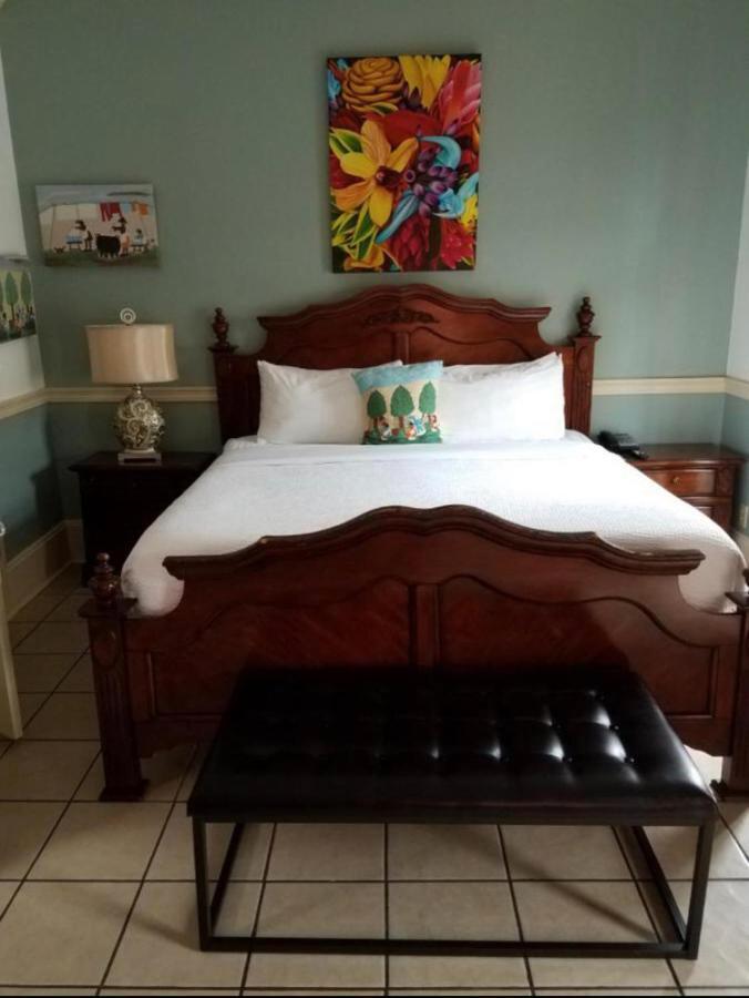 Frenchmen Hotel New Orleans Eksteriør billede